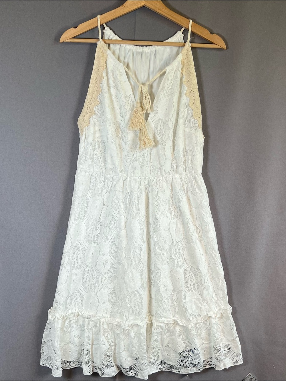 Cupshe Women’s Dress M Cream Coverup Lace Midi Dress with Tassel Tie Beach Boho